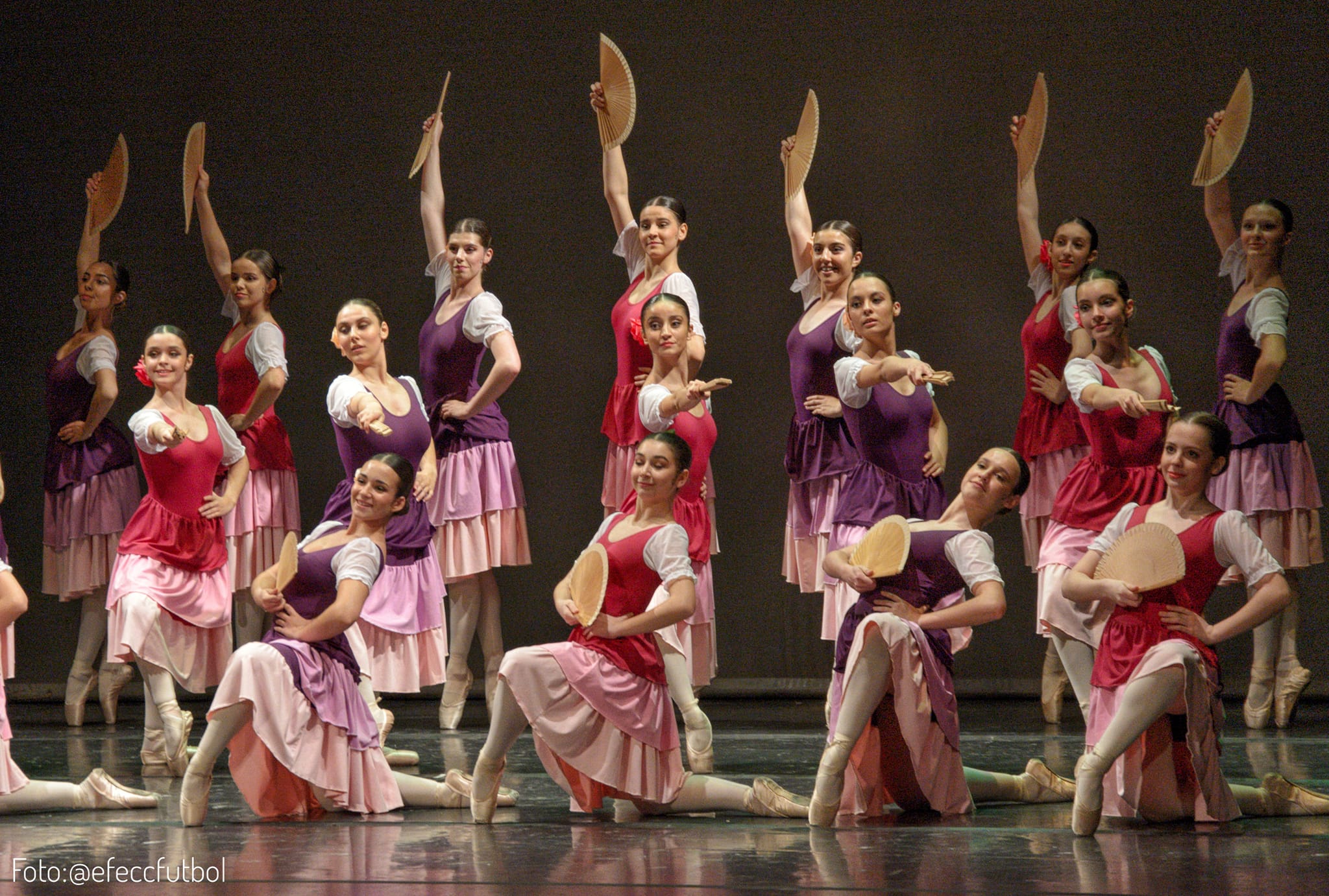 Gala del Día Internacional de la Danza – Adaptación de escenas del ballet «Don Quijote» – fotografías página oficial del Gran Teatro de Cáceres @efeccfutbol